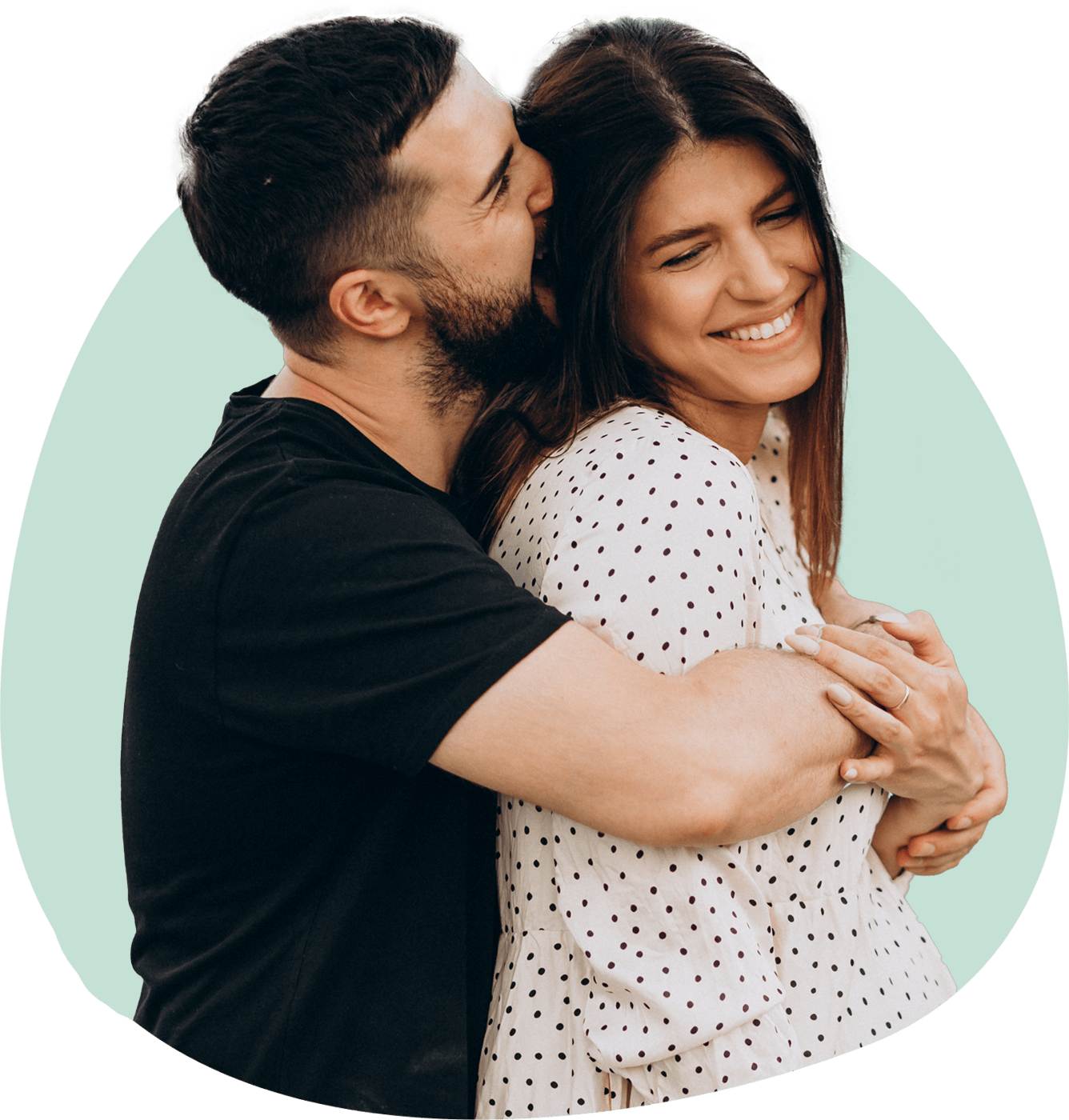 huggingcouple